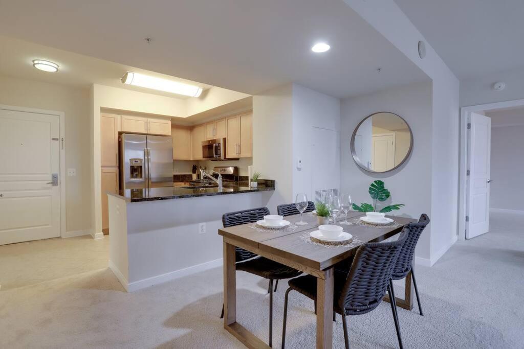 Bright And Cozy Apartment Near Pentagon City Arlington Exterior foto